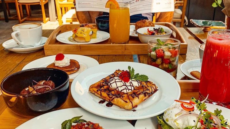Enjoy Authentic Breakfast Under AED60 Every Weekend At Vicolo