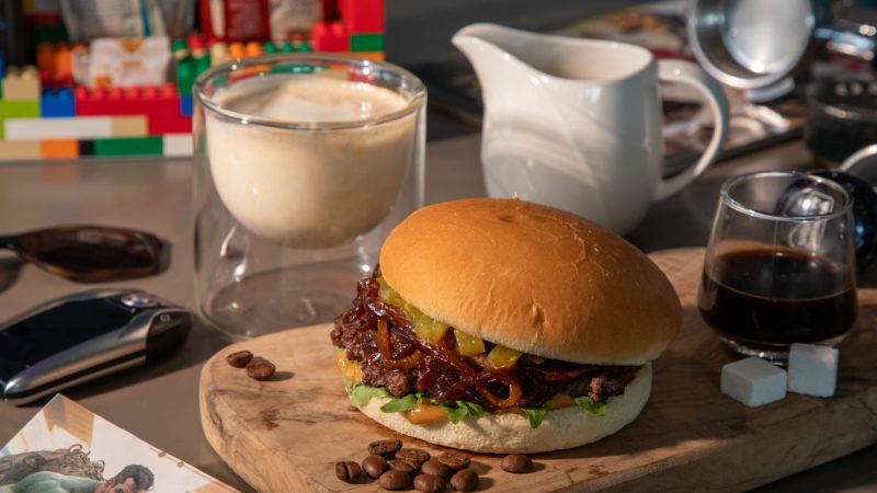 Fan Of Burgers And Coffee? Enjoy A Burgerccino In Dubai