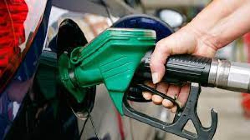 uae-to-increase-petrol-pricce-in-april