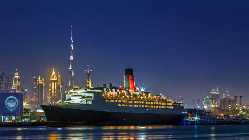 The QE2 Hotel And Restaurants Close Temporarily