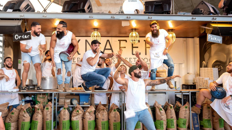 bearded-dancers-at-knafeh-bakery-dubai